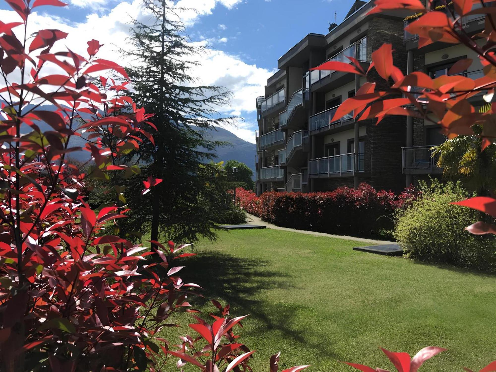 Alexandra'S Sunset Apartment Domaso Bagian luar foto